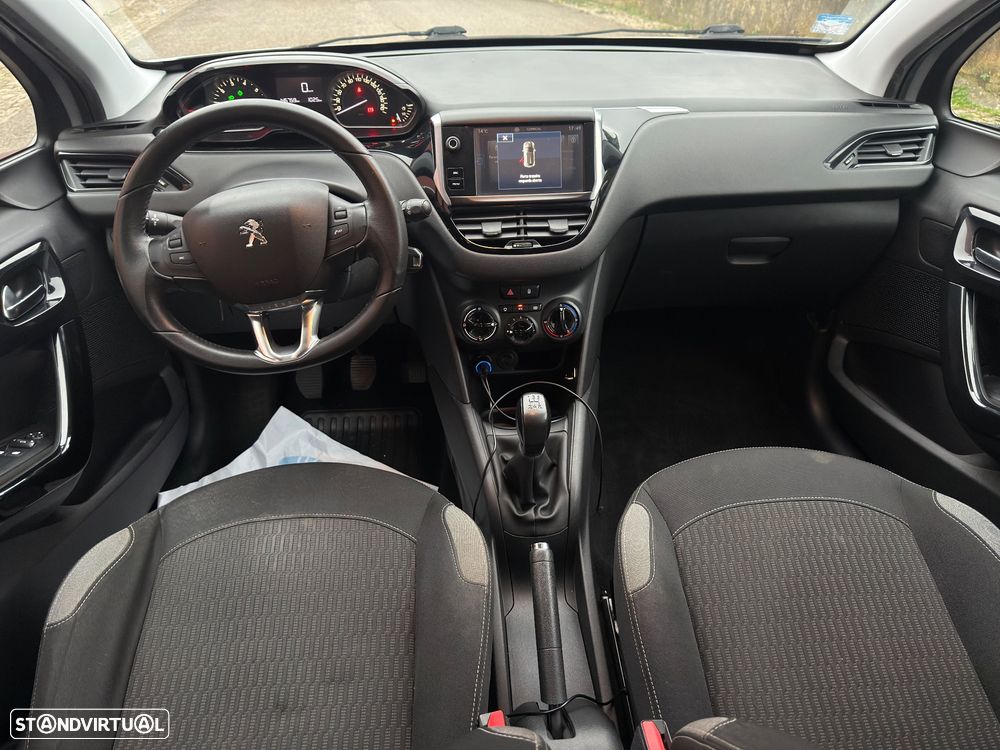 Peugeot 208 1.2 PureTech Allure - 10