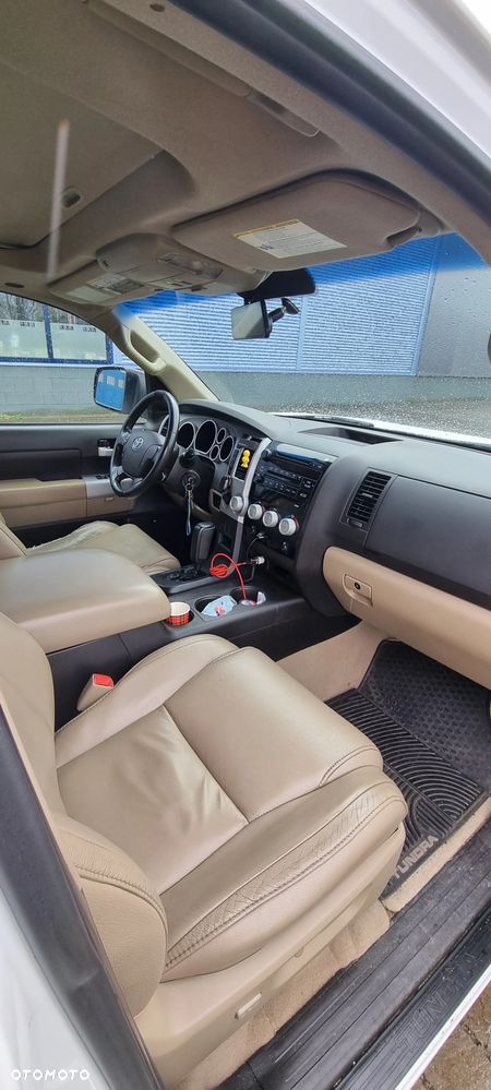 Toyota Tundra 5.7 4x4 Double Cab SR5 - 11