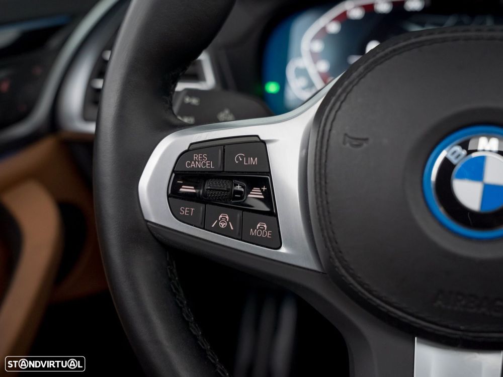 BMW iX3 M Sport Inspiring - 22