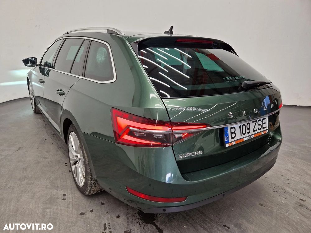 Skoda Superb 2.0 TDI DSG Style - 2