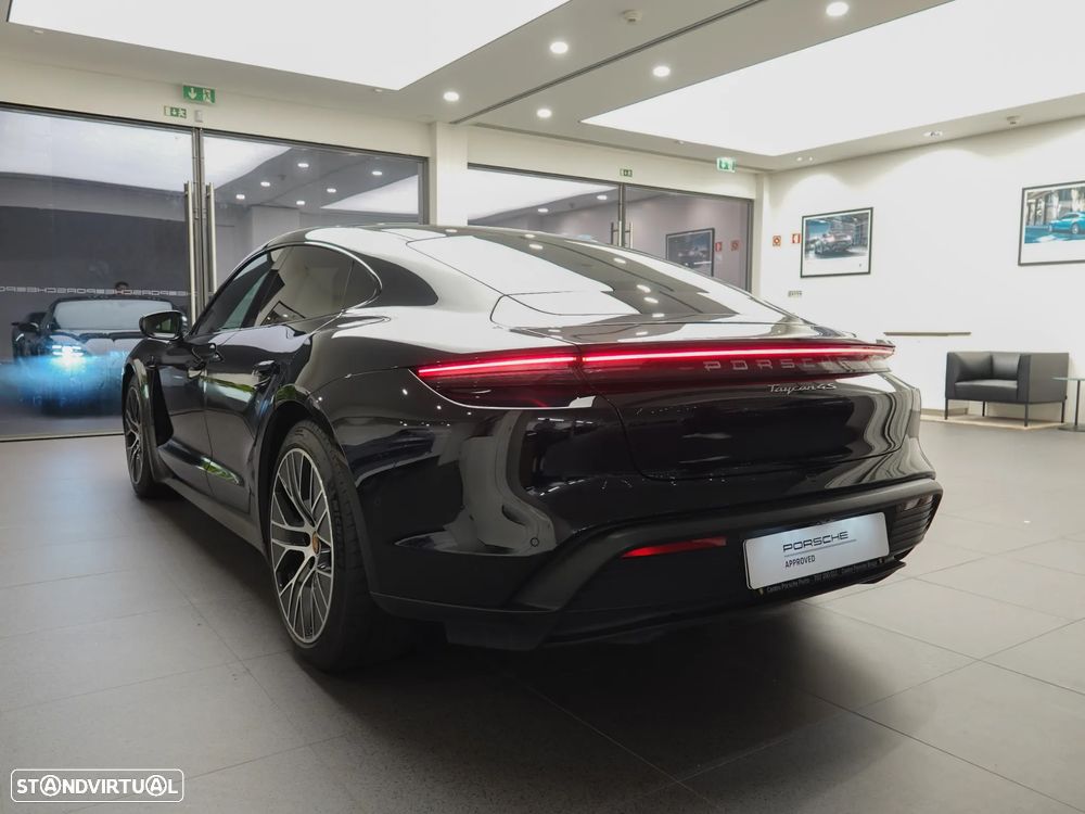 Porsche Taycan 4S - 6