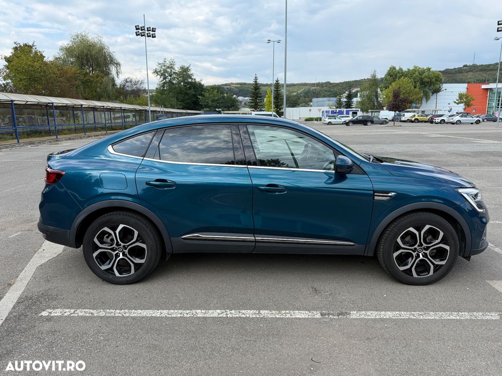 Renault Arkana E-TECH 145 Evolution - 8