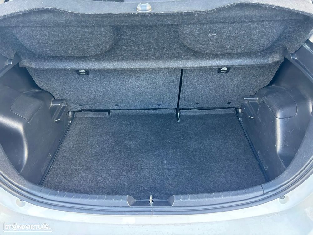 Toyota Yaris 1.0 VVT-i Comfort +PS Style+P.Techno - 10