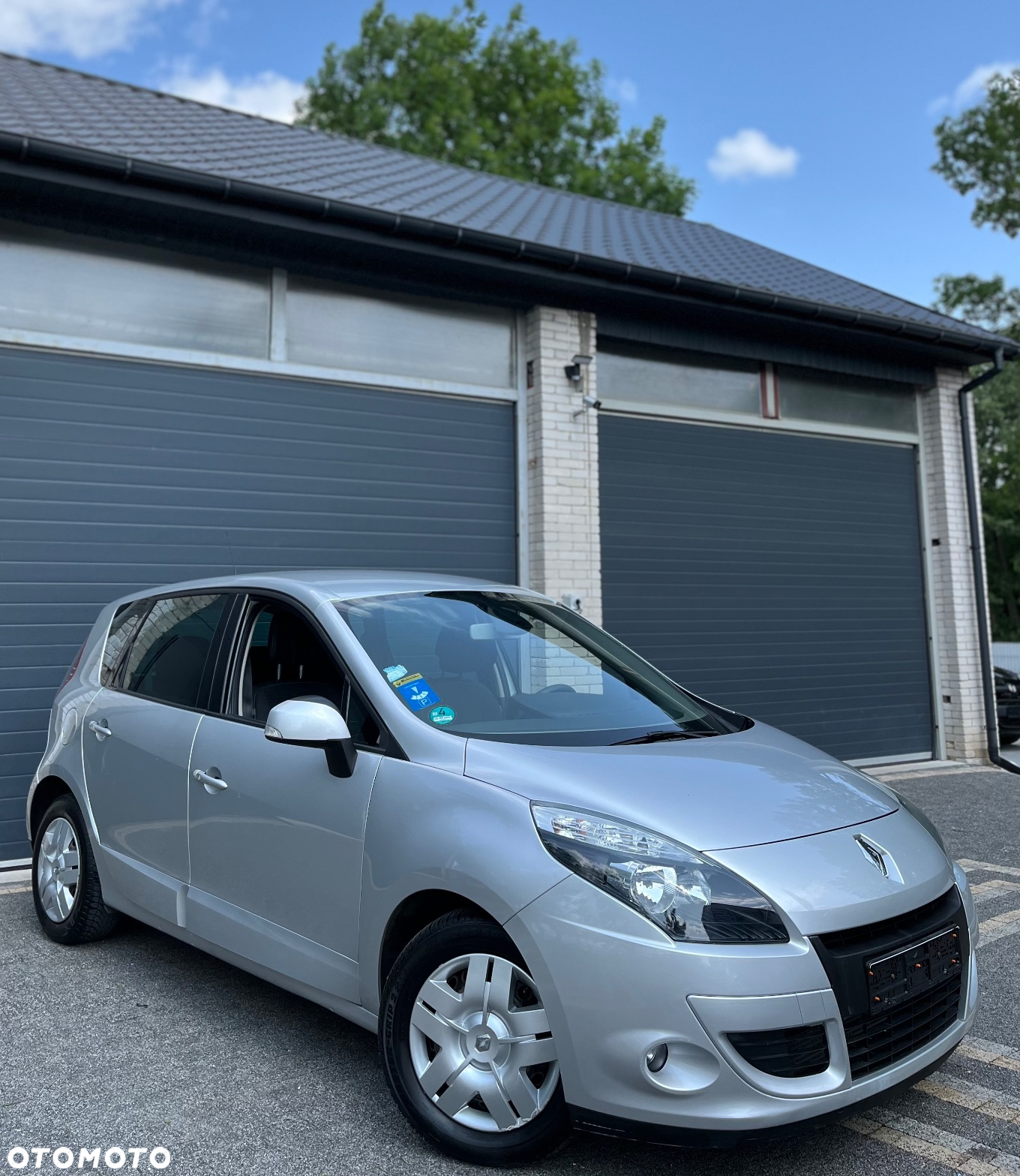 Renault Scenic 1.4 16V TCE Bose Edition - 2