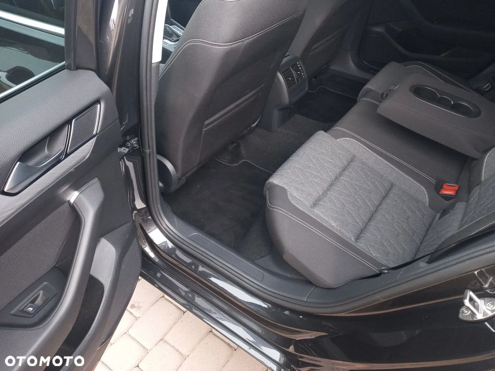 Volkswagen Passat 2.0 TSI Business DSG - 30
