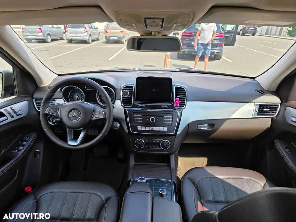 Mercedes-Benz GLE 250 d 4MATIC - 11