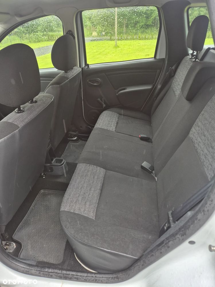 Dacia Duster 1.6 Ambiance - 9