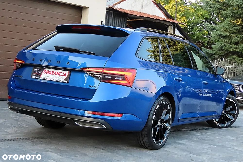 Skoda Superb 2.0 TDI 4x4 DSG Sportline - 10