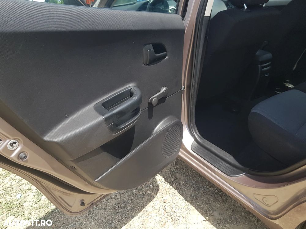 Kia Ceed 1.6 DSL TX COMFORT - 23