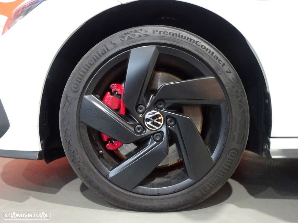 VW Golf 1.4 TSI GTE DSG - 39