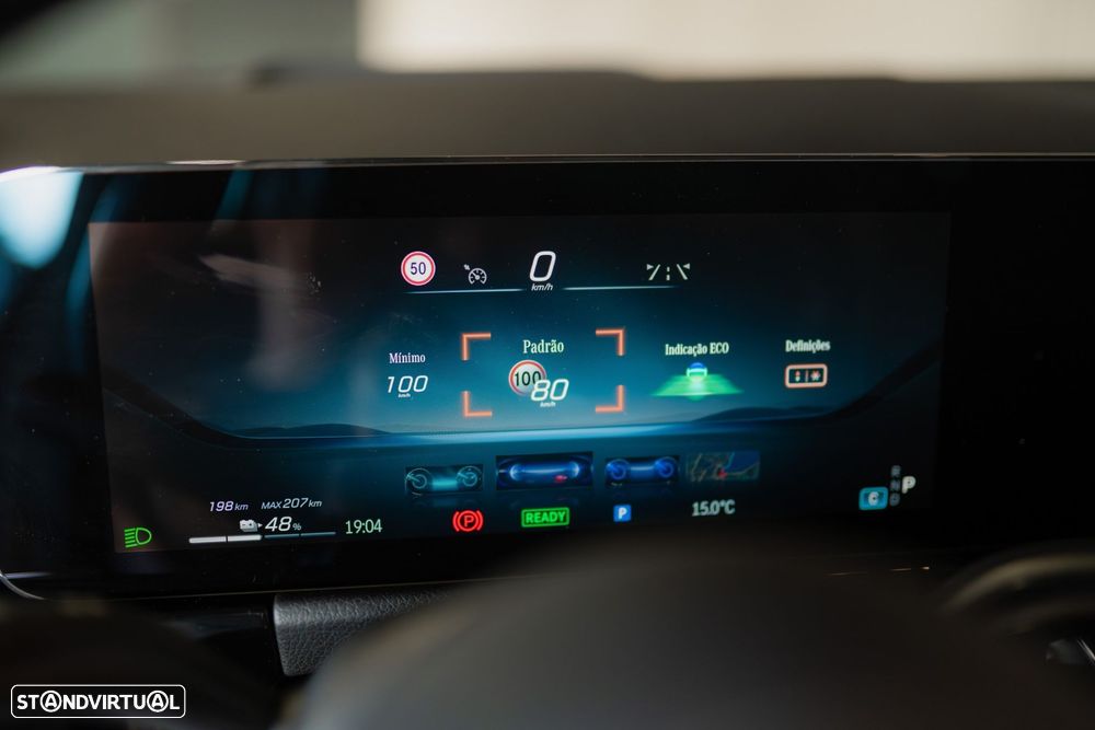 Mercedes-Benz EQA 300 4Matic AMG Line - 61