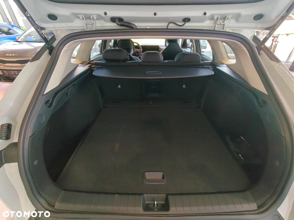 Kia K4 - 17