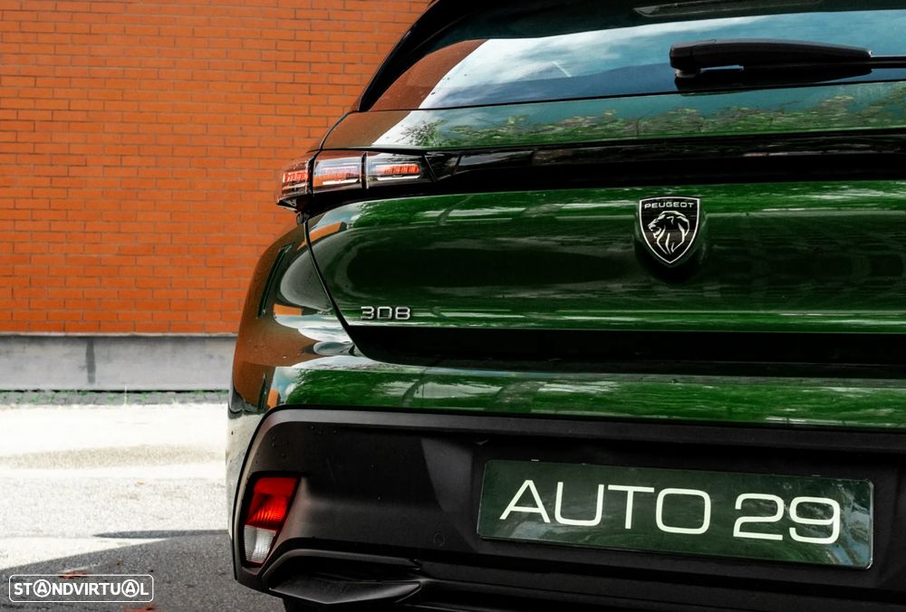 Peugeot 308 180 e-EAT8 GT - 10
