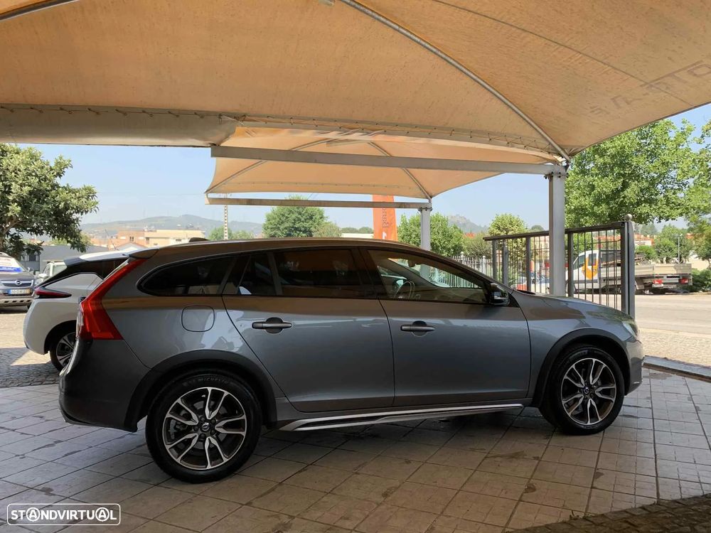 Volvo V60 Cross Country 2.0 D3 Geartronic - 5