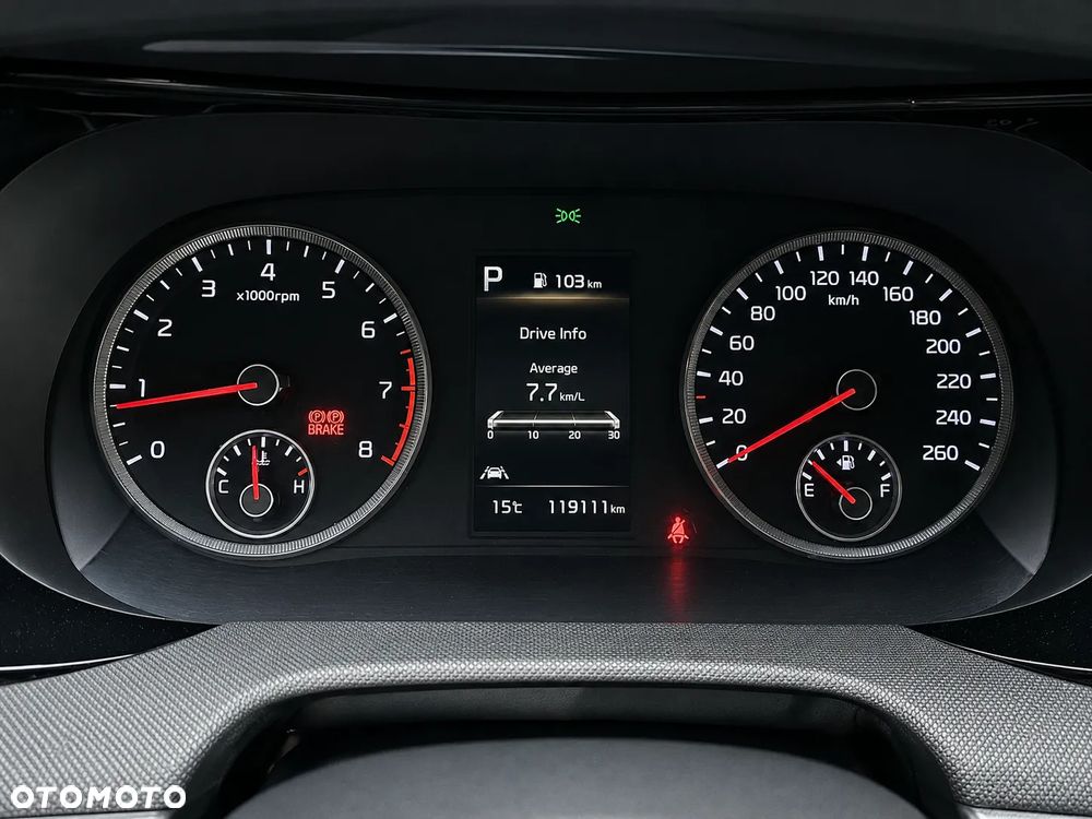 Kia K5 - 18