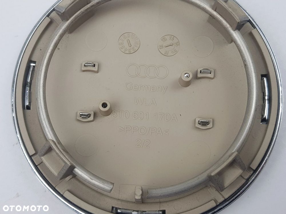 NOWY ORYGINALNY DEKIELEK 69mm AUDI A4 RS4 A5 A6 S6 A7 A8 A5 TT 8T0601170A - 6