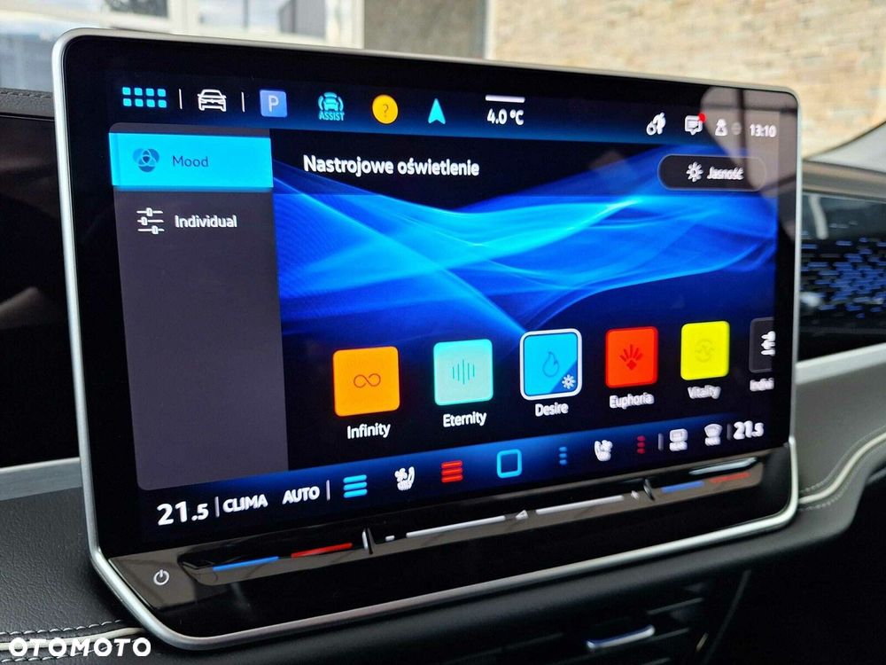 Volkswagen Passat - 20