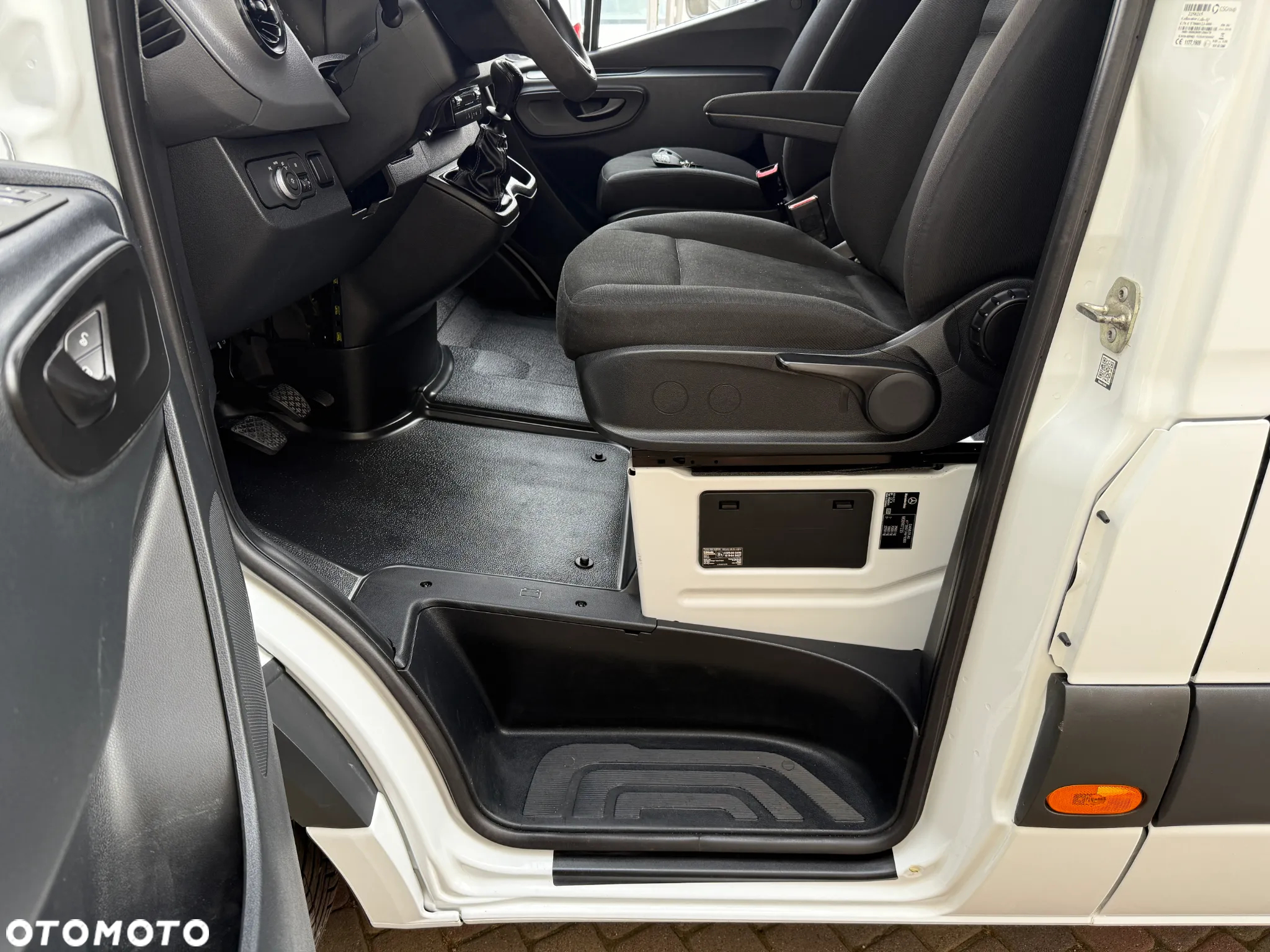 Mercedes-Benz Sprinter Doka Skrzynia Plandeka - 16