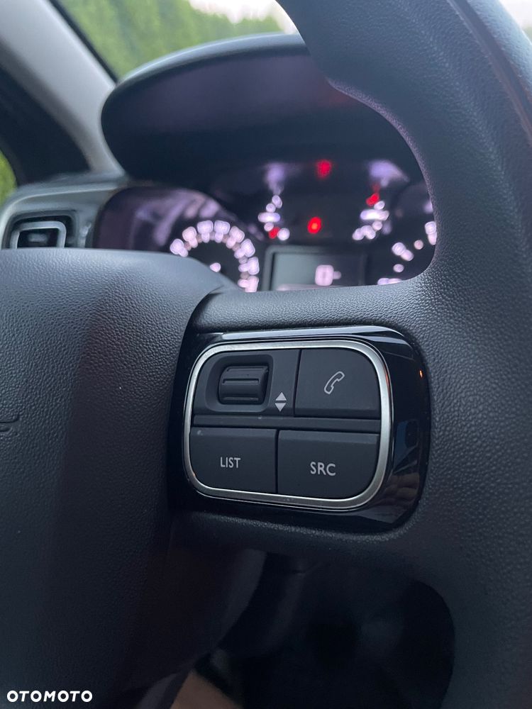 Citroën C3 1.2 PureTech Shine - 20