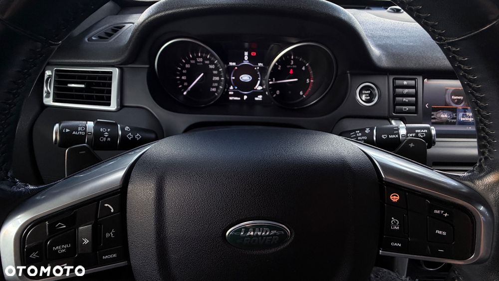 Land Rover Discovery Sport TD4 HSE Luxury - 33