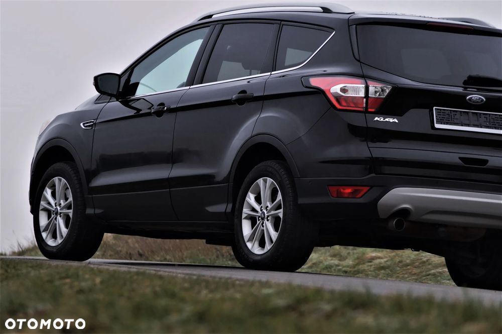 Ford Kuga - 12