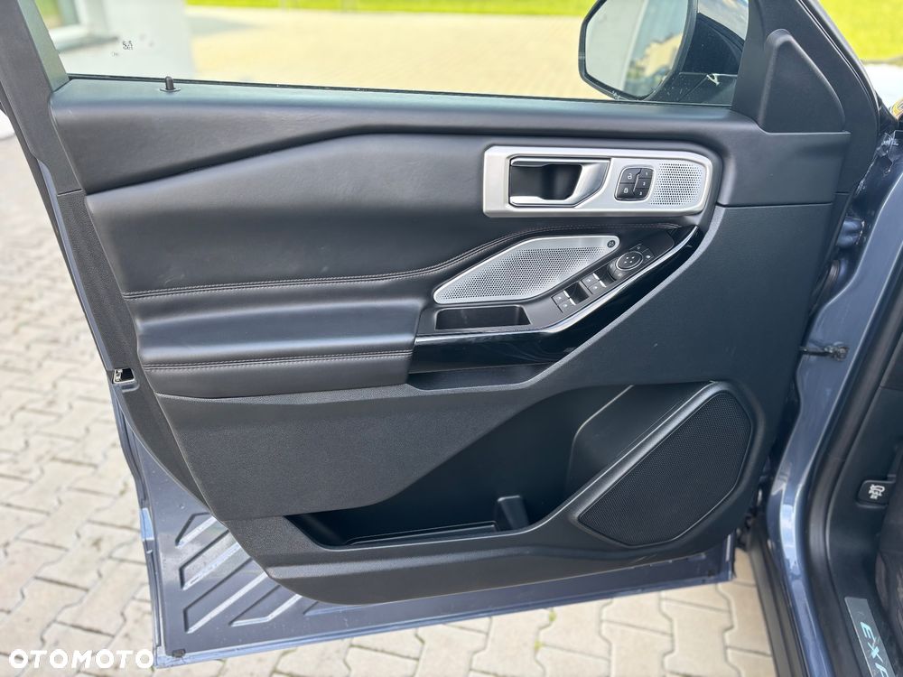 Ford Explorer EcoBoost Plug-in Hybrid PLATINUM - 16