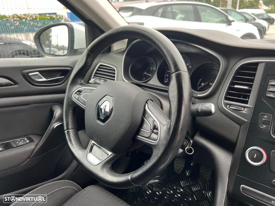Renault Mégane 1.5 dCi Confort SS - 7