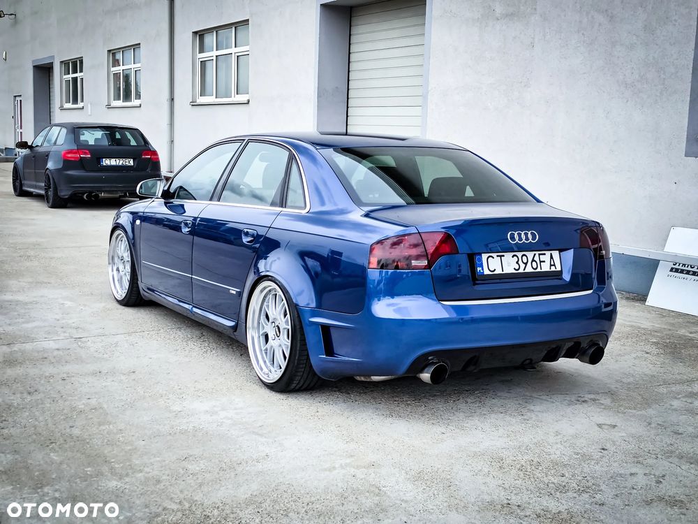 Audi A4 Limousine - 23
