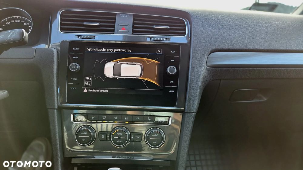 Volkswagen Golf VII 2.0 TDI BMT 4Mot Highline DSG - 17