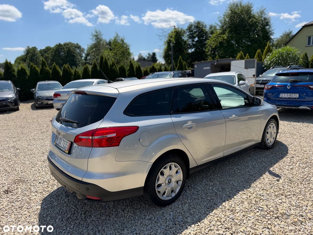 Ford Focus 1.5 EcoBoost Start-Stopp-System Business Edition - 4