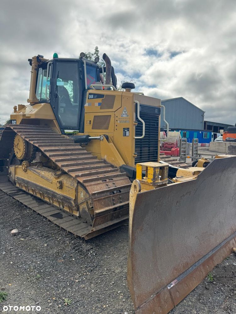 Caterpillar D6 - 1