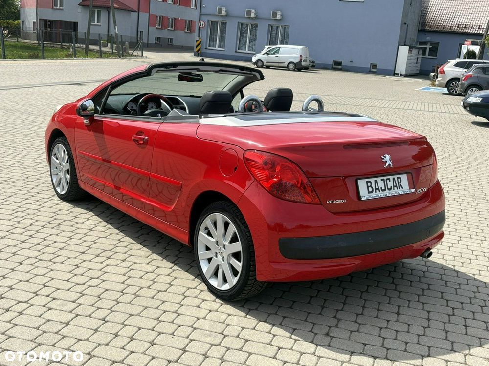 Peugeot 207 CC - 5