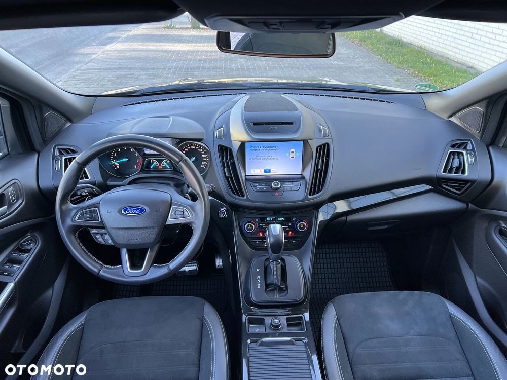 Ford Kuga 1.5 EcoBoost 4x4 ST-Line - 35