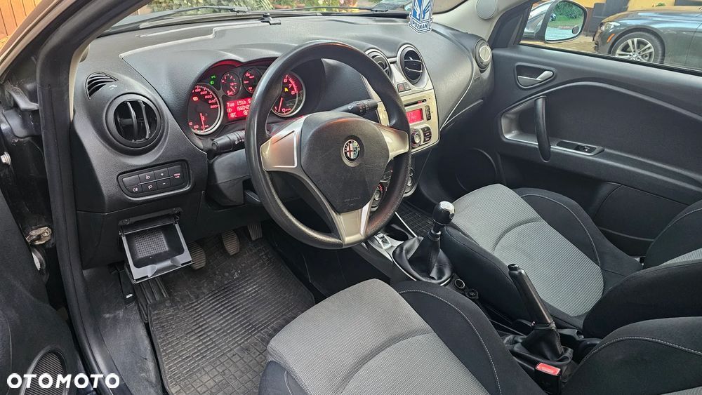 Alfa Romeo Mito - 12