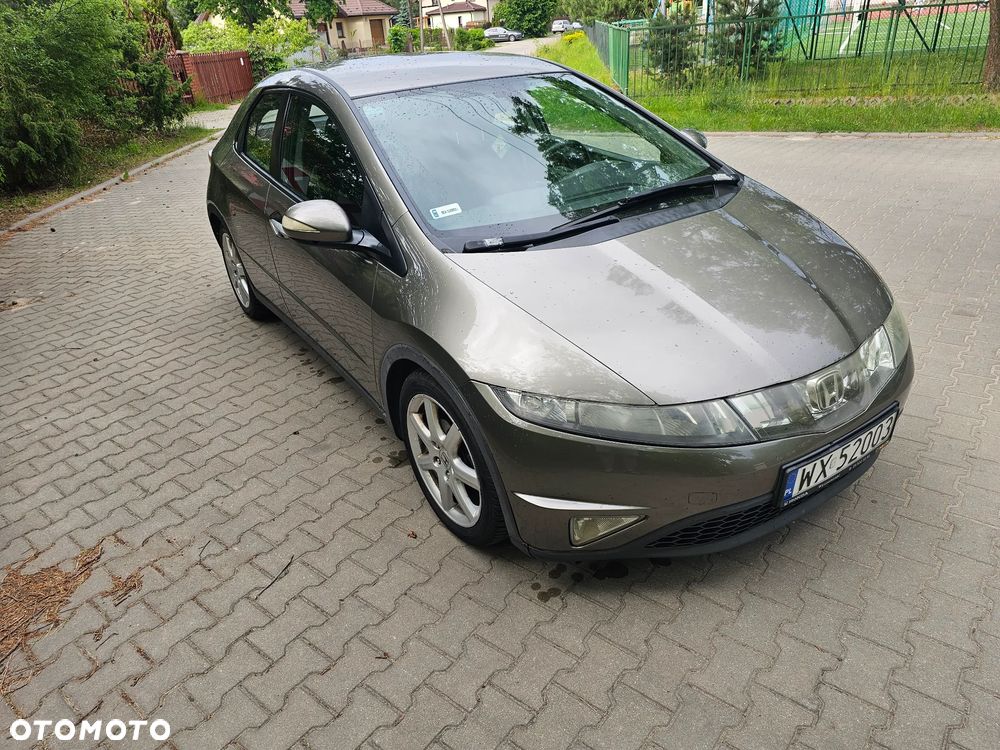 Honda Civic 1.8 Executive - 5