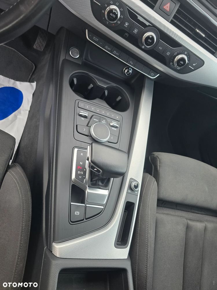 Audi A4 Avant 40 TFSI mHEV Advanced S tronic - 14