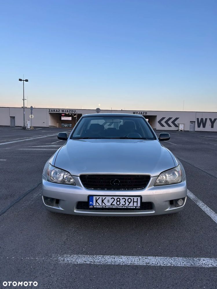 Lexus IS 200 Classic - 8