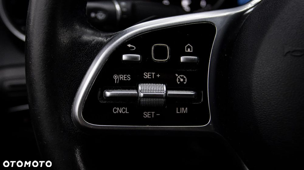 Mercedes-Benz GLC 200 4Matic 9G-TRONIC - 19