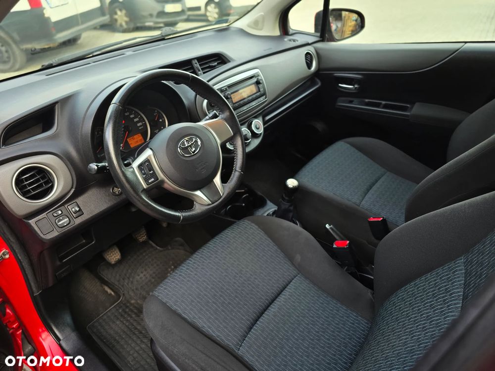 Toyota Yaris 1.0 Active - 12