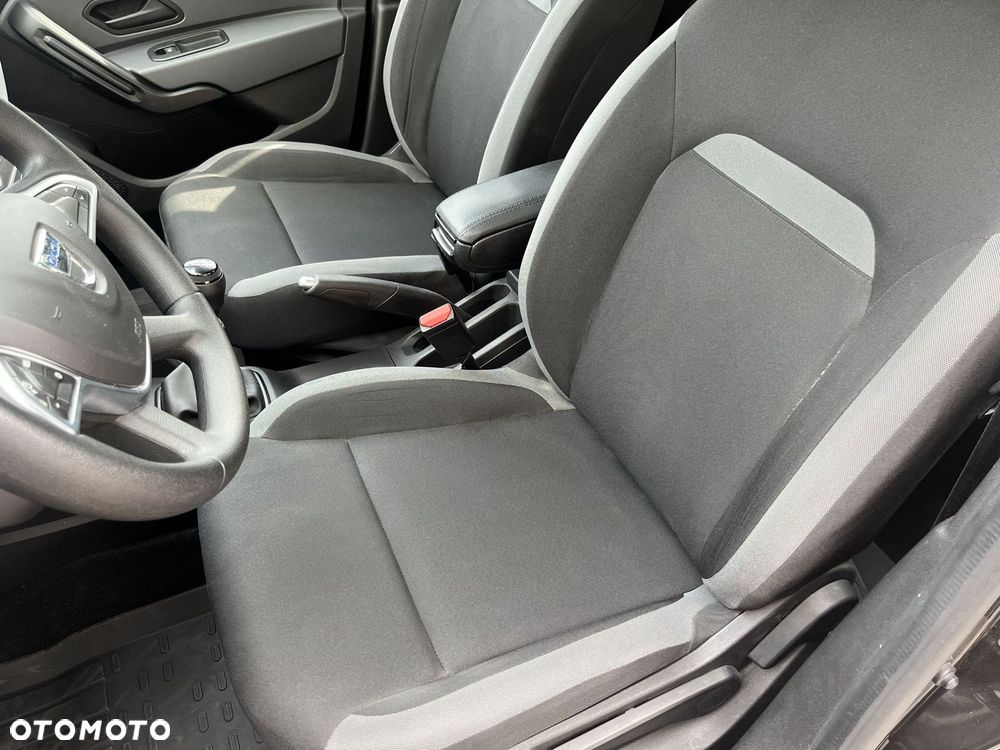 Dacia Duster 1.0 TCe Essential - 12