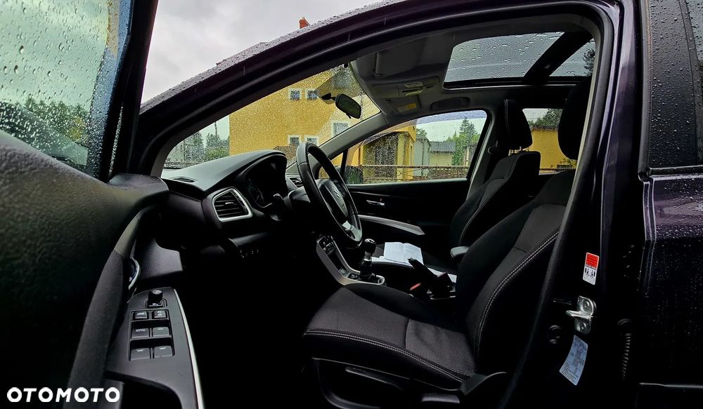 Suzuki SX4 S-Cross 1.6 DDiS Premium - 20