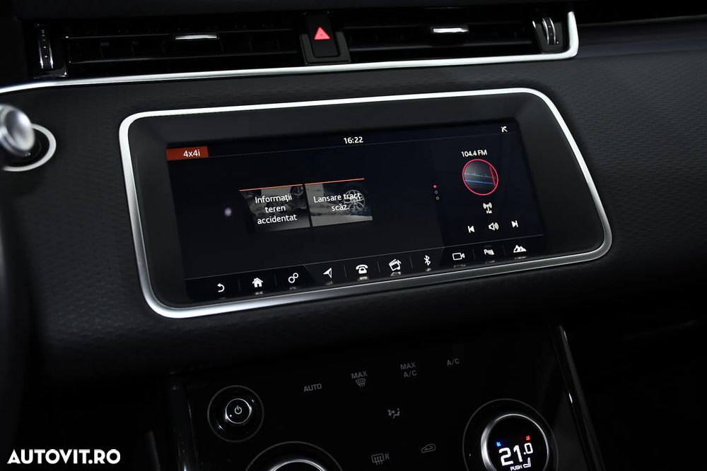 Land Rover Range Rover Evoque - 28