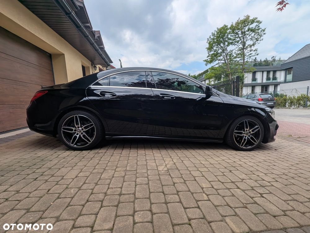 Mercedes-Benz CLA 250 4Matic 7G-DCT Sport - 6