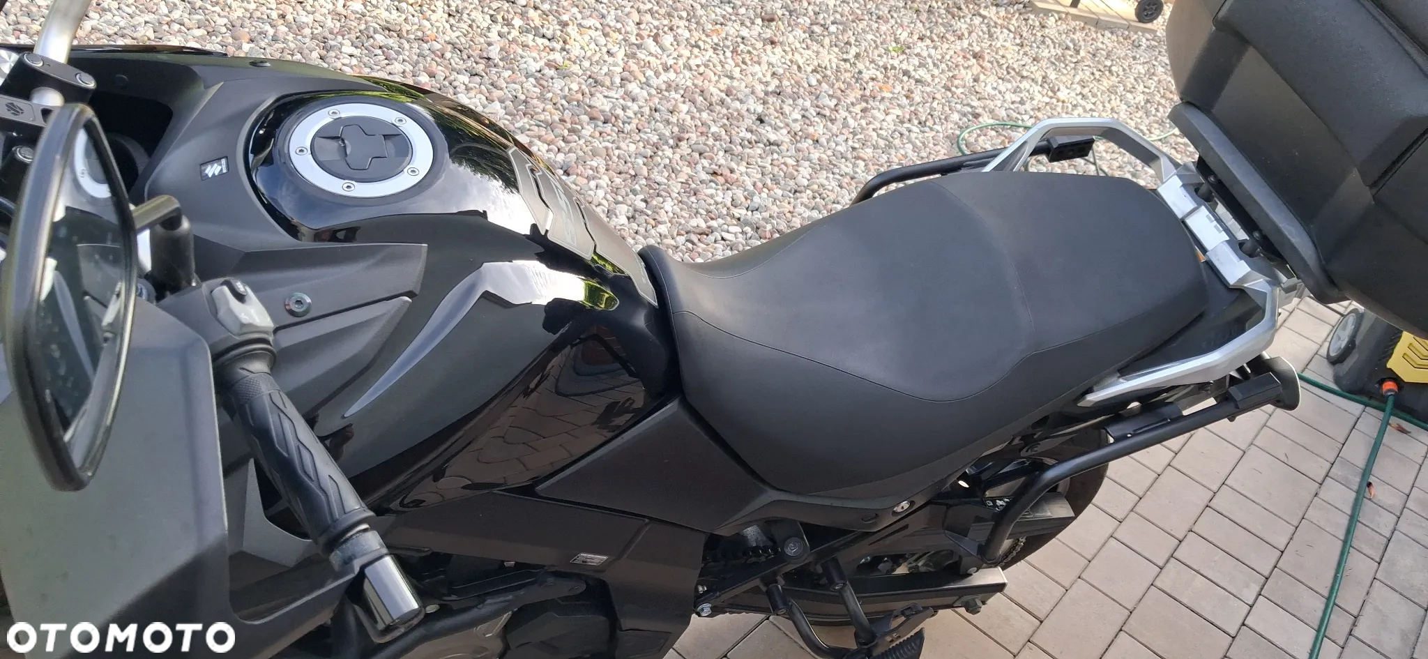 Suzuki DL - 9