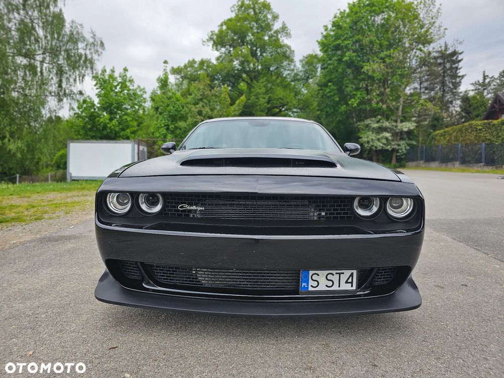 Dodge Challenger 3.6 SXT - 3