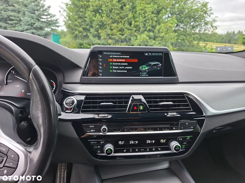 BMW Seria 5 520d M Sport - 19