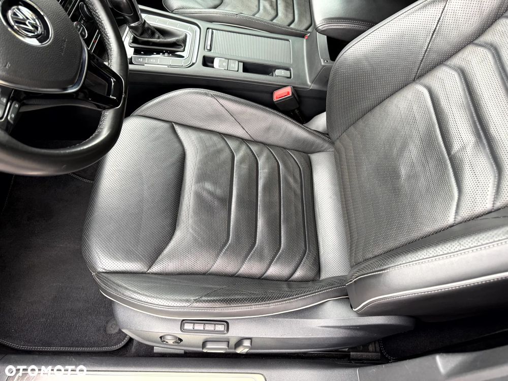 Volkswagen Arteon 2.0 TDI Bi-Turbo SCR 4Mot Elegance DSG - 14