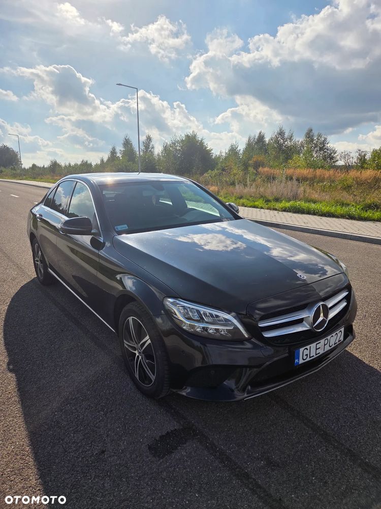 Mercedes-Benz Klasa C 180 9G-TRONIC - 2