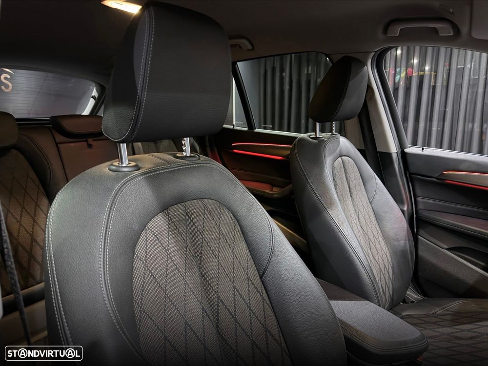 BMW X1 16 d sDrive xLine Auto - 38