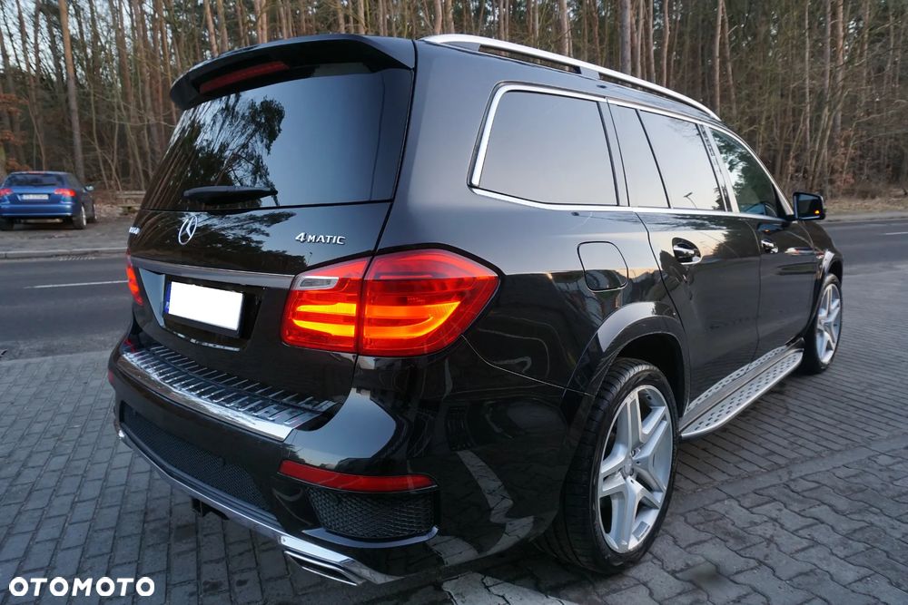 Mercedes-Benz GL - 4